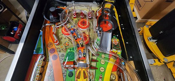 Williams Comet pinball machine for sale